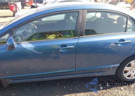 2008 Honda Civic Lx из США, поврежденный, VIN 1HGFA16568L087611